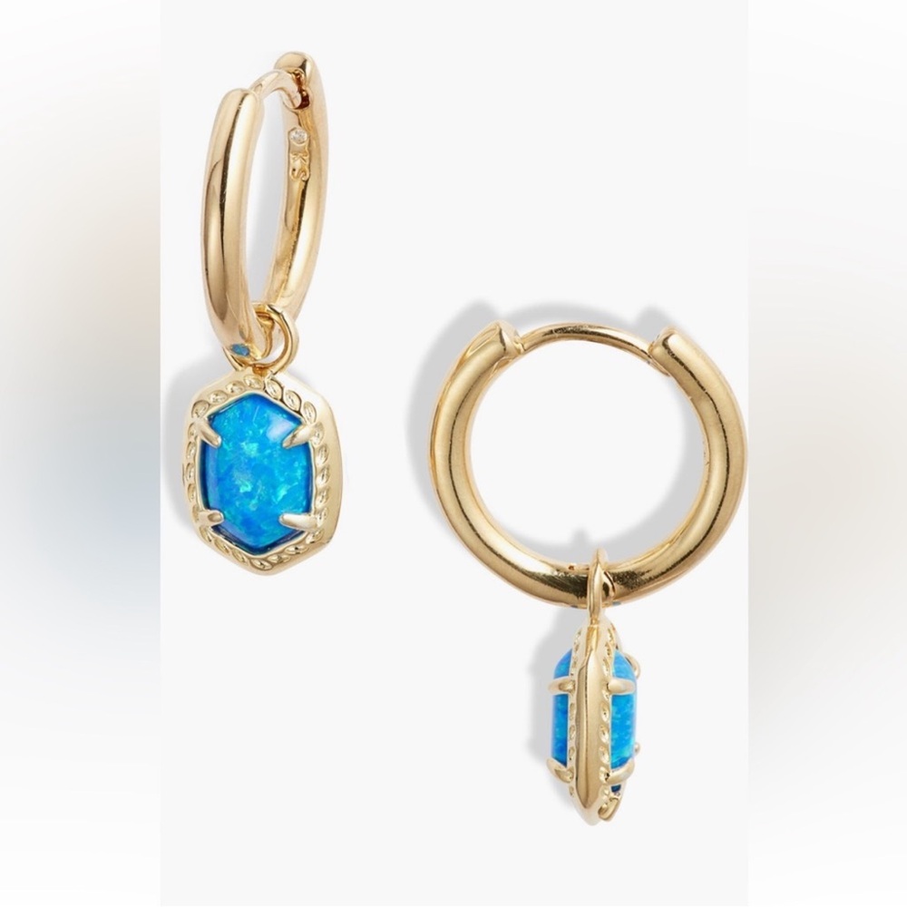 ✨SOLD✨NWT Kendra Scott Daphne Huggie Hoop Earrings in Bright Blue Kyocera NEW